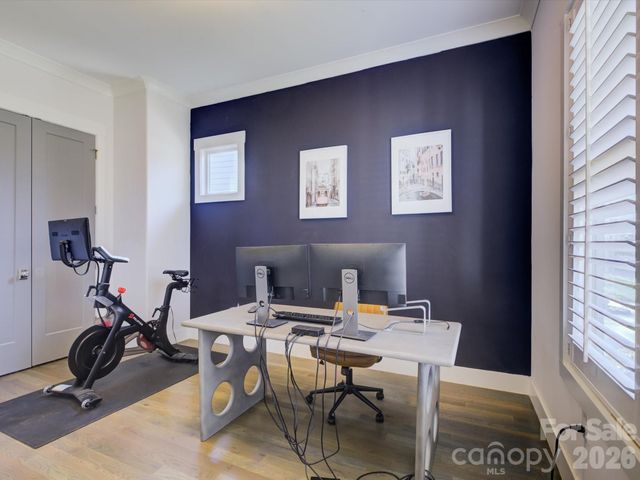 2574 Barry Street, Charlotte, NC 28205