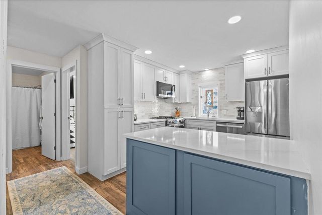 131 Village Green Dr Unit 5A, Stowe, VT 05672