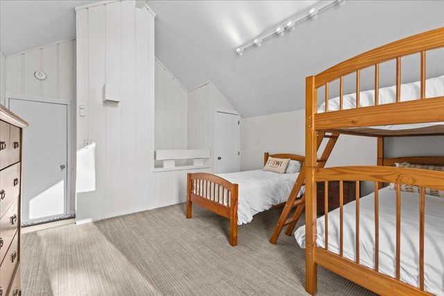 131 Village Green Dr Unit 5A, Stowe, VT 05672