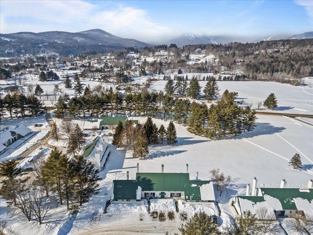 131 Village Green Dr Unit 5A, Stowe, VT 05672