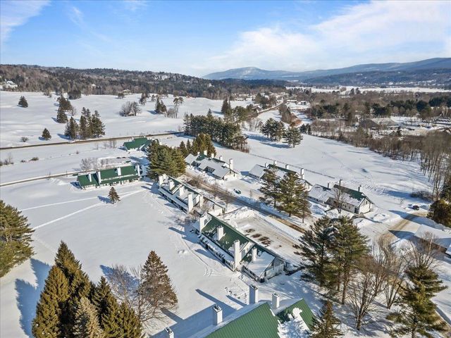 131 Village Green Dr Unit 5A, Stowe, VT 05672