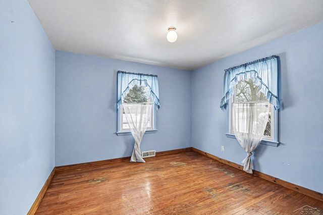 3537 Adams Avenue, Saginaw, MI 48602