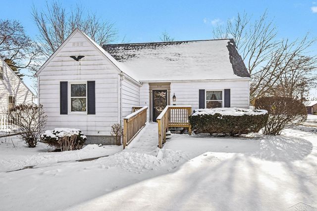 3537 Adams Avenue, Saginaw, MI 48602