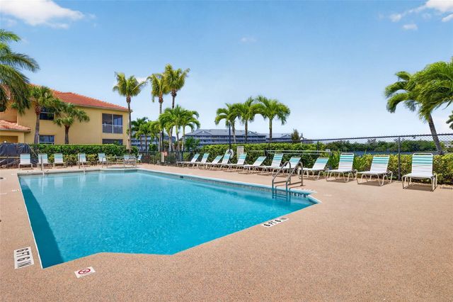 4109 BELLASOL CIRCLE 1113, Fort Myers, FL 33916