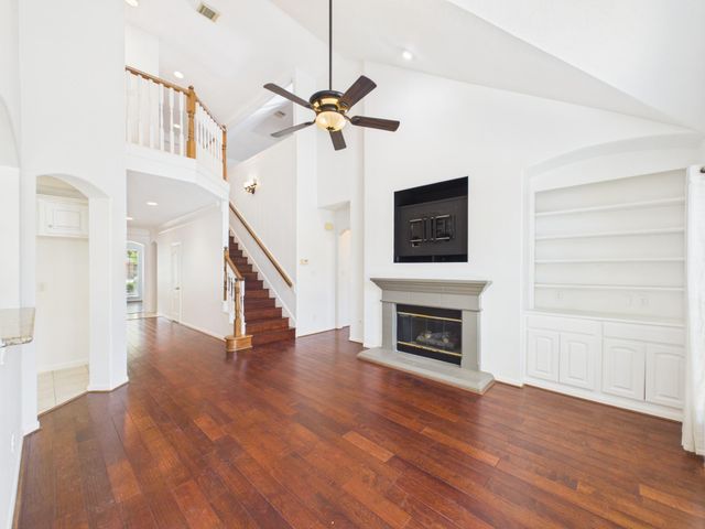 5407 Lake Place Drive, Houston, TX 77041