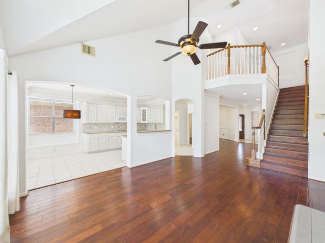 5407 Lake Place Drive, Houston, TX 77041