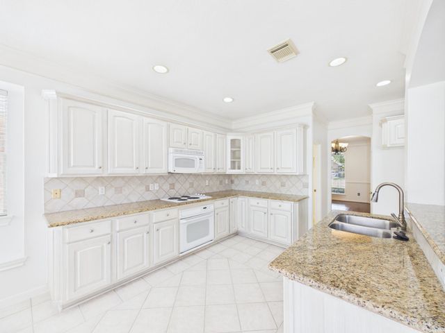 5407 Lake Place Drive, Houston, TX 77041