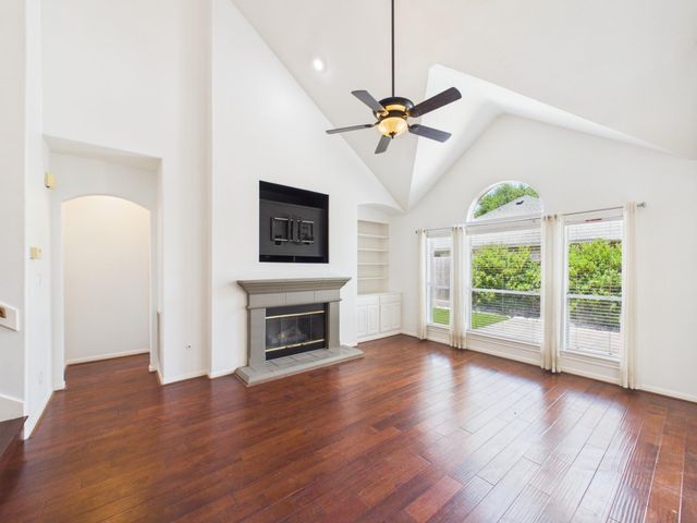 5407 Lake Place Drive, Houston, TX 77041