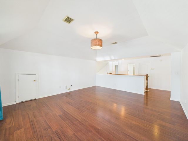 5407 Lake Place Drive, Houston, TX 77041
