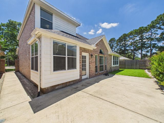 5407 Lake Place Drive, Houston, TX 77041