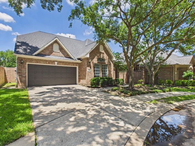 5407 Lake Place Drive, Houston, TX 77041