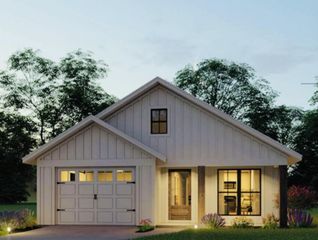 568 Jackson Avenue, Muskegon, MI 49442