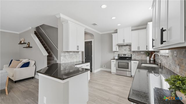 3933 Legend Pond Drive, New Braunfels, TX 78130