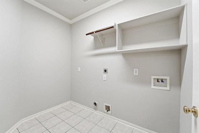 6743 Pacific Crest Court, Humble, TX 77346