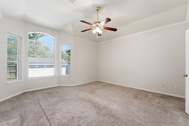 6743 Pacific Crest Court, Humble, TX 77346