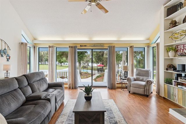 10400 LAKE LOUISA ROAD, Clermont, FL 34711