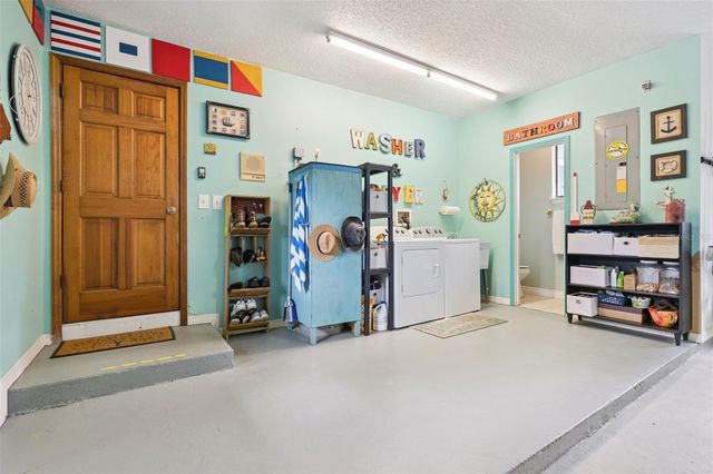 10400 LAKE LOUISA ROAD, Clermont, FL 34711