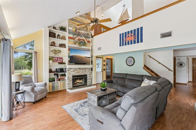 10400 LAKE LOUISA ROAD, Clermont, FL 34711