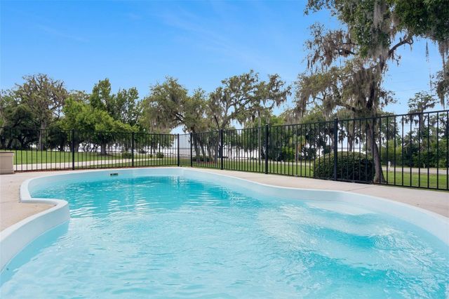 10400 LAKE LOUISA ROAD, Clermont, FL 34711