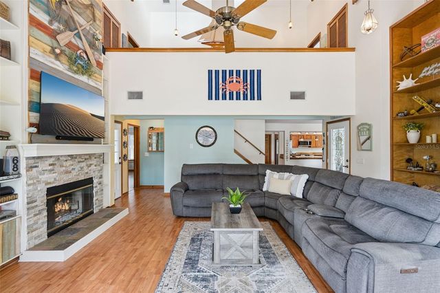 10400 LAKE LOUISA ROAD, Clermont, FL 34711