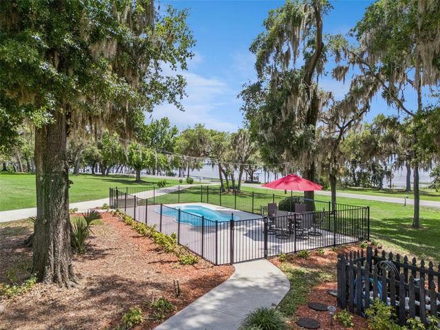 10400 LAKE LOUISA ROAD, Clermont, FL 34711