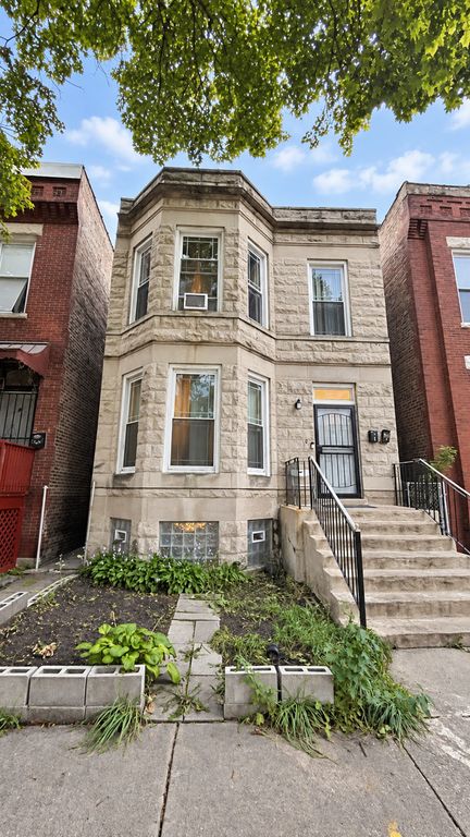 6620 S MARQUETTE Road, Chicago, IL 60637