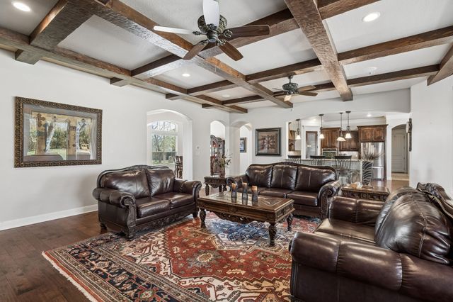 8900 Augusta Drive, Granbury, TX 76049