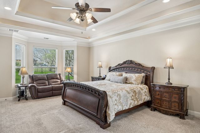 8900 Augusta Drive, Granbury, TX 76049