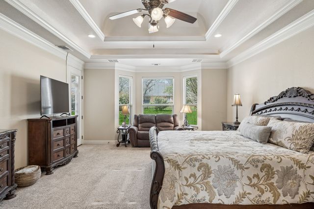 8900 Augusta Drive, Granbury, TX 76049