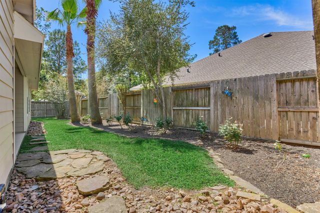 7 Greenwich Place, Conroe, TX 77384