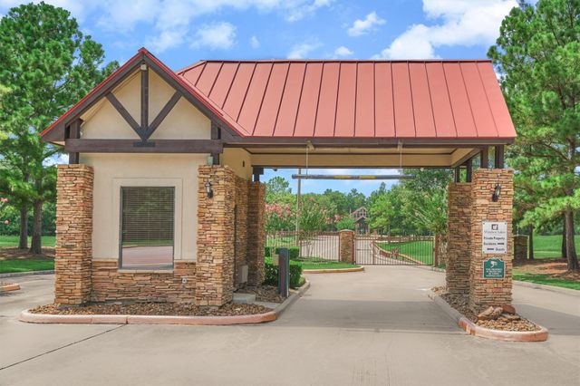 7 Greenwich Place, Conroe, TX 77384