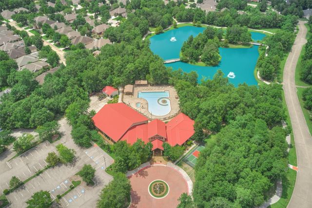 7 Greenwich Place, Conroe, TX 77384