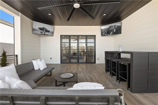 837-839 N Gregg Avenue, Fayetteville, AR 72701