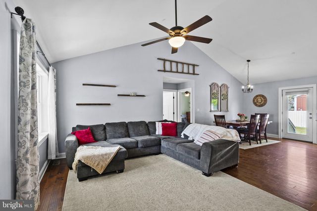 102 BARNES CT, Hurlock, MD 21643