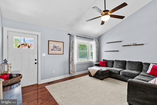 102 BARNES CT, Hurlock, MD 21643