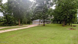 7485 Highway 4, Senatobia, MS 38668