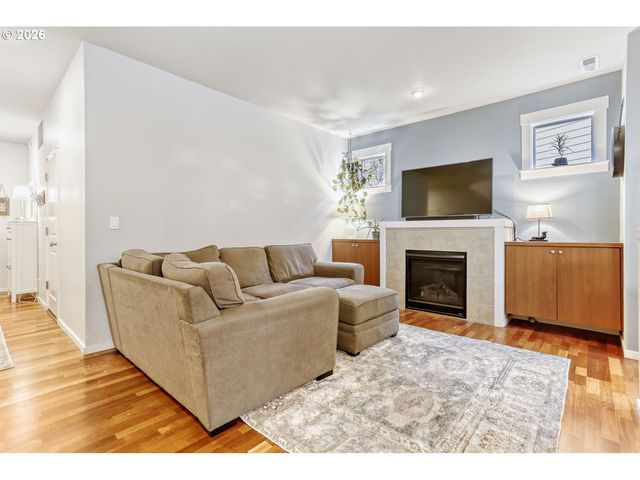 8011 Se SPORRI Ln 34, Milwaukie, OR 97267