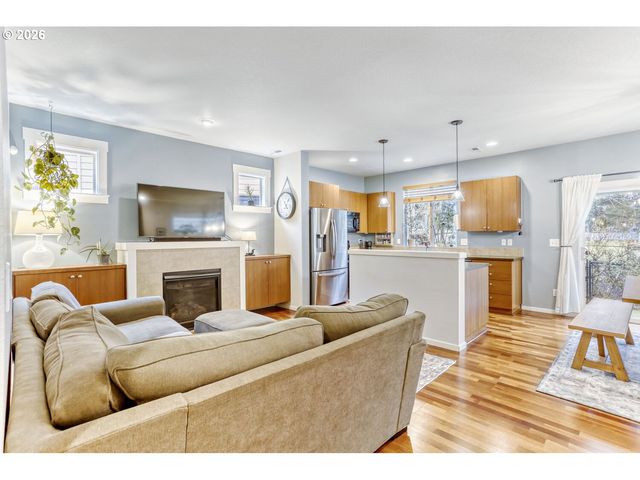 8011 Se SPORRI Ln 34, Milwaukie, OR 97267