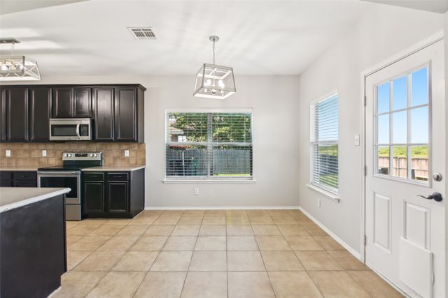 6321 Stone Lake Drive, Fort Worth, TX 76179