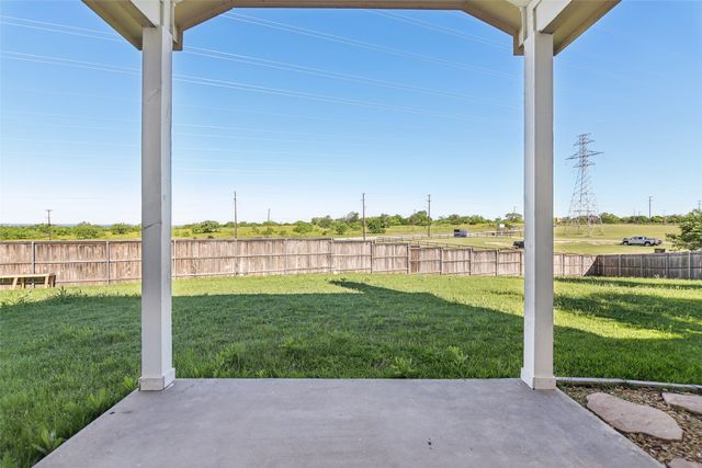 6321 Stone Lake Drive, Fort Worth, TX 76179