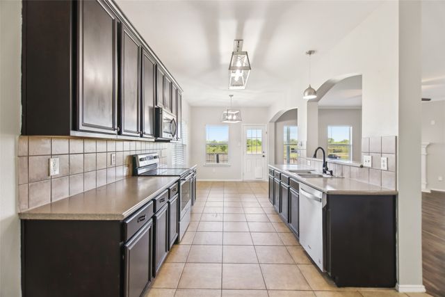 6321 Stone Lake Drive, Fort Worth, TX 76179