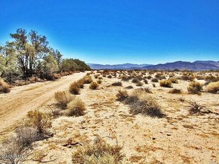 34348 Lakeview Avenue, Newberry Springs, CA 92365