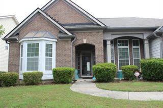 825 Stonehaven Rd, South Fulton, GA 30331