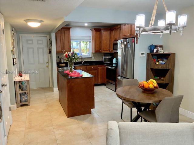 3321 Farragut St 7H, Hollywood, FL 33021