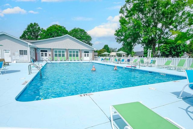 95 Purple Martin Dr., Murrells Inlet, SC 29576