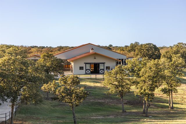 2900 W Kimball Avenue, Grapevine, TX 76051