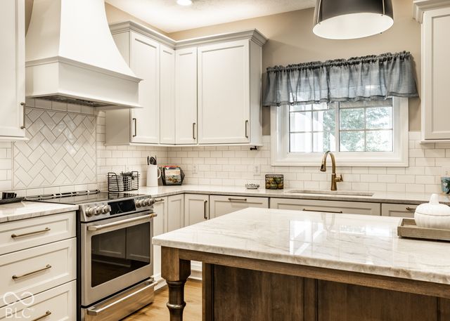 11164 Midnight Pass, Fishers, IN 46037