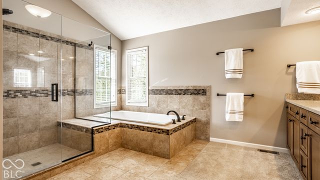 11164 Midnight Pass, Fishers, IN 46037