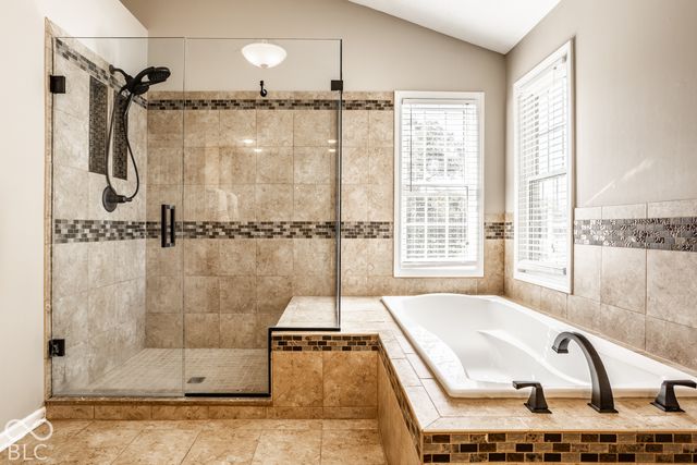 11164 Midnight Pass, Fishers, IN 46037