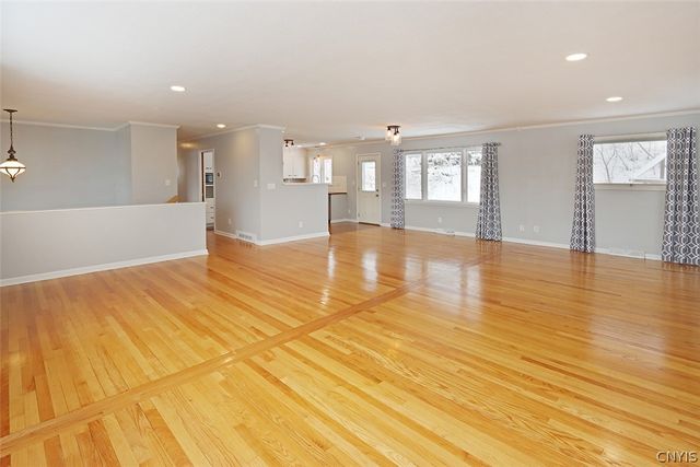 104 Ardsley Drive, Dewitt, NY 13214